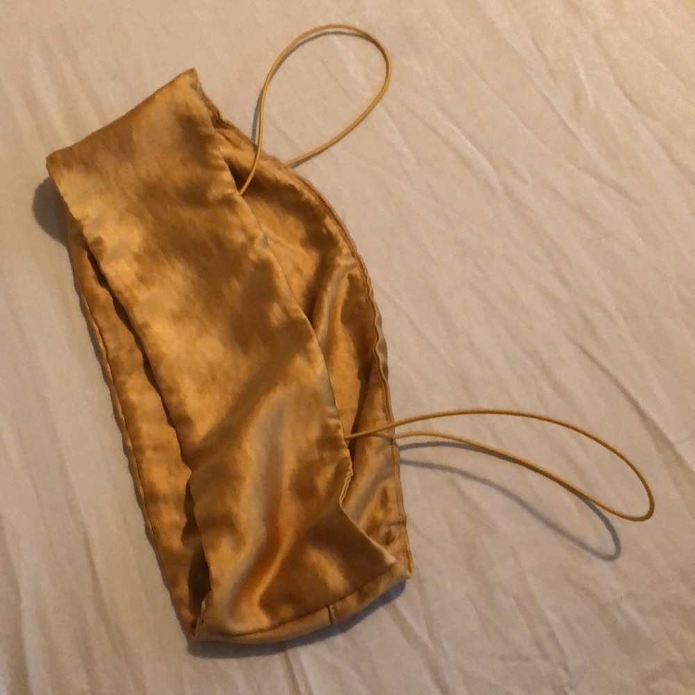 Silk Crop Top - Picture 3 of 4